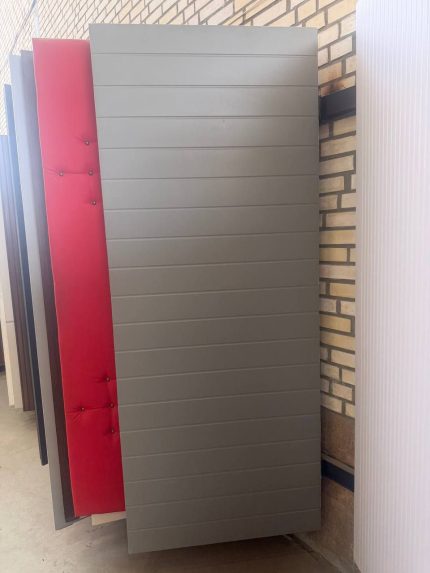 درب داخلی MDF خارجی با روکش PVC طوسی خط دار