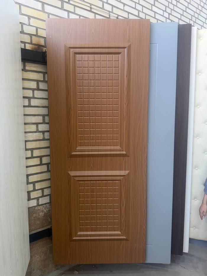 درب داخلی MDF خارجی با روکش PVC قهوه ای روشن - تصویر 1